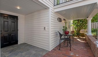 525 SHERIDAN Blvd, Orlando, FL 32804