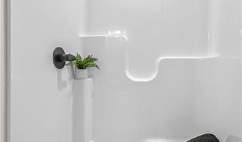 1020 Hunter Dr, Barling, AR 72923