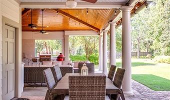 2736 GEORGES Ln, Alexandria, LA 71301