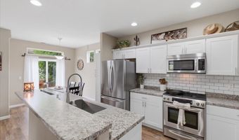 522 AVALON Ct, Albany, OR 97322