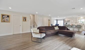 257 Port Monmouth Rd, North Middletown, NJ 07748