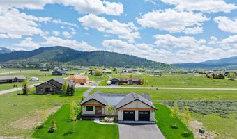 185 COLUMBINE St, Alpine, WY 83128