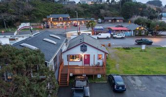 365 2nd St, Bandon, OR 97411