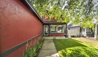 2434 Fieldcrest Dr, Carson City, NV 89701