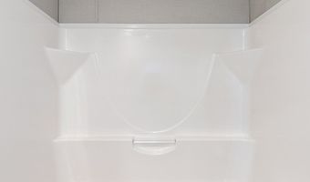 678 Ascot Cir, Almont, MI 48003