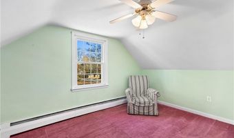 4 Tattersall Dr, Lincoln, RI 02865