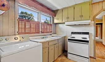 204 Oakland Ave, Abbeville, SC 29620