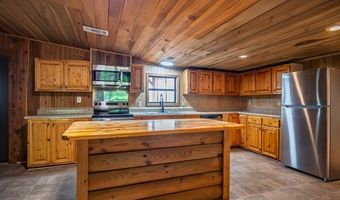 10064 Dummy Line Rd, Batesville, MS 38606