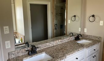 175 Vernon Harvey Rd, Beebe, AR 72143