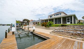 122 Sea Mist Dr, Aransas Pass, TX 78336