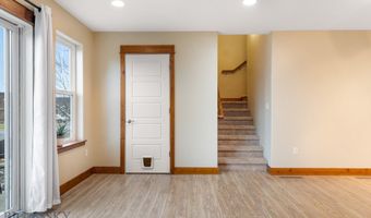 887 Hanson St, Bozeman, MT 59718