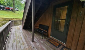 1 Davos Dr 1, Alloway, NJ 07462