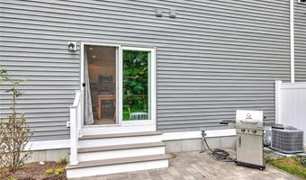 1485 Lonsdale Ave C, Lincoln, RI 02865