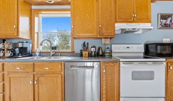 360 S Hemlock Rd, Charlestown, NH 03603