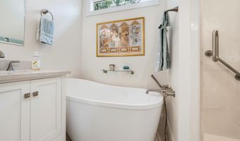 4 Addison St, Beaufort, SC 29907