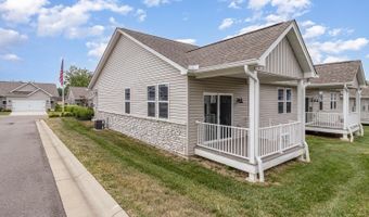 5010 Garden Grove Ln, Delhi, OH 45238