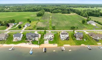 11520 84th Ave, Allendale, MI 49401
