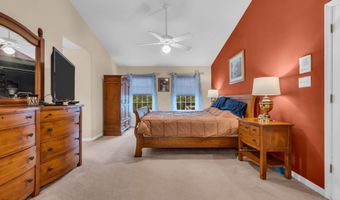 12 Brittany Dr, Bayville, NJ 08721