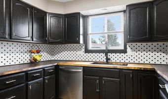 805 SW MT ADAMS Ave, Boardman, OR 97818