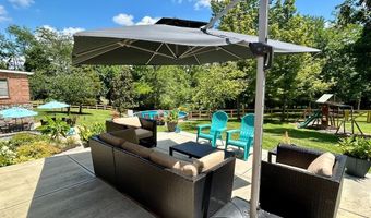 6135 Martha Dr, Aurora, IN 47001