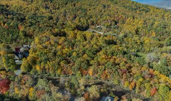 68 COTTAGE SETTINGS Ln 290, Black Mountain, NC 28711