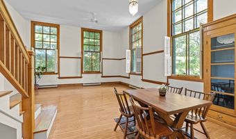 35 Nonantum St C, Boston, MA 02135