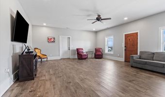 2140 Hustleville Rd, Albertville, AL 35951