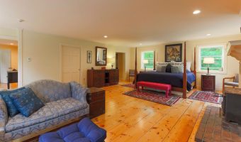 373 Scarboro Rd, Freedom, NH 03836