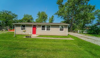 12736 Whitcomb St, Crown Point, IN 46307