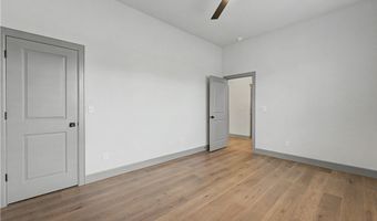 1081 Mammoth St, Bentonville, AR 72713