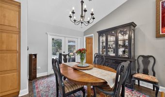 1043 LAKESIDE Dr, Apopka, FL 32712