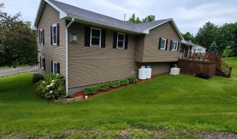 5 Michael Dr, Baileyville, ME 04694