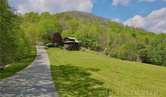 564 Nettles Ridge Rd, Banner Elk, NC 28604