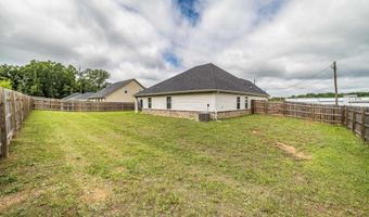 658 5th St NW, Arab, AL 35016