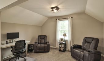 5543 REID Ln, Allentown, PA 18104