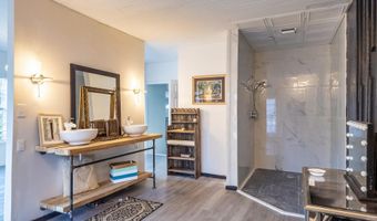 961 E Main St, Batesville, AR 72501