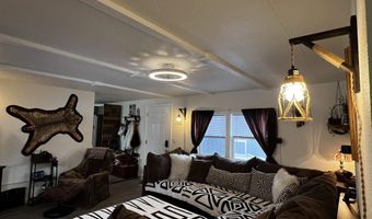 3008 TERRY Rd 1, Cheyenne, WY 82007