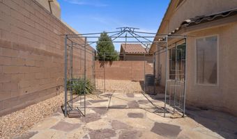 905 CRISTANOS Dr, Bernalillo, NM 87004