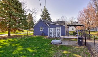 209 4th St SE, Altoona, IA 50009