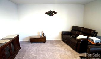 50 Parkwood Ct, Camden, SC 29020