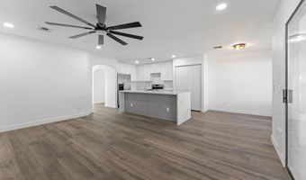 14 N KIMBERLY Dr, Casa Grande, AZ 85122