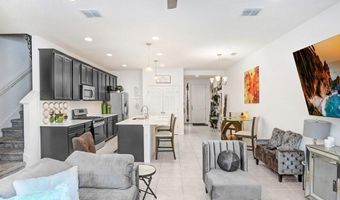 6321 CAMINO Dr, Apollo Beach, FL 33572