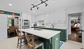 600 Cherry Ln, Bartlesville, OK 74003