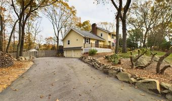 138 Spring Valley Dr, East Greenwich, RI 02818