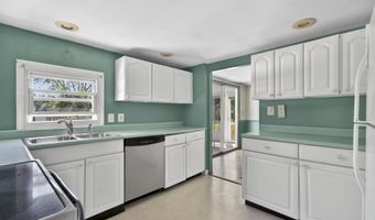 50 Chester Tpke, Allenstown, NH 03275