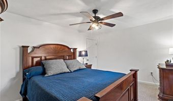 70 Pettee Ave, North Kingstown, RI 02852