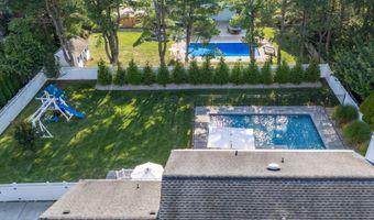 34 Green Meadow Blvd, Middletown, NJ 07748