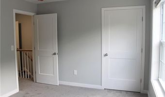 9 Goodhill Rd 103, Bethel, CT 06801