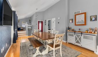17 Plant St, Cumberland, RI 02864