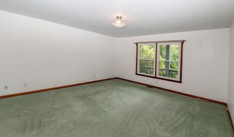 9382 Royal Oak Dr, Alexandria, KY 41001
